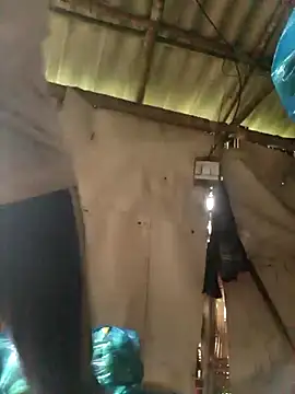 quynhkoolbae online show from November 13, 1:53 am