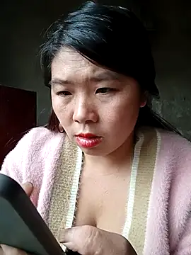 quynhkoolbae online show from May 11, 1:18 am