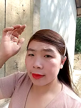 quynhkoolbae online show from November 23, 3:38 am