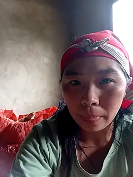 quynhkoolbae online show from October 13, 9:44 am