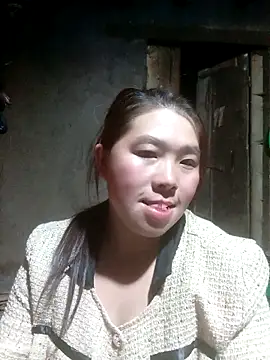 quynhkoolbae online show from December 1, 12:17 pm