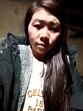 quynhkoolbae online show from December 14, 10:37 pm