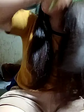 quynhkoolbae online show from April 7, 11:39 pm