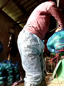 quynhkoolbae online show from November 8, 2:15 am