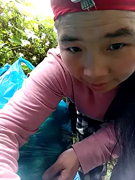 quynhkoolbae online show from October 22, 3:06 am