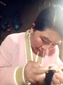 Snapshot of quynhkoolbae chatting on February 19, 2:30 am quynhkoolbae online show from February 19, 2:30 am