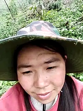 quynhkoolbae online show from March 11, 2:49 am