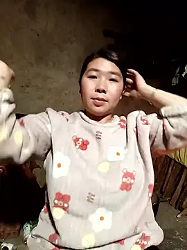 quynhkoolbae online show from January 14, 12:31 pm