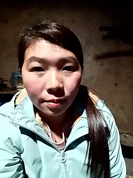 quynhkoolbae online show from January 8, 12:44 pm