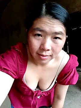 quynhkoolbae online show from October 14, 11:47 pm