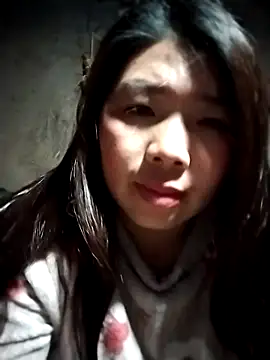 quynhkoolbae online show from March 12, 12:20 pm