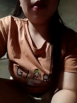 quynhkoolbae online show from January 7, 5:34 am