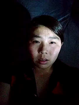 quynhkoolbae online show from November 13, 2:32 pm