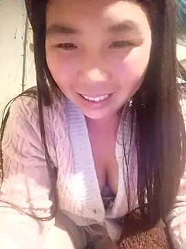 Snapshot of quynhkoolbae chatting on February 17, 2:03 pm quynhkoolbae online show from February 17, 2:03 pm