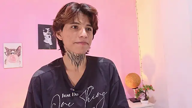 bellamy 095 online show from June 25, 1:27 pm
