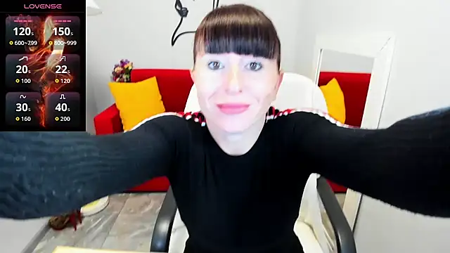 Snapshot of Betty_Jone chatting on November 6, 6:39 am Betty Jone online show from November 6, 6:39 am