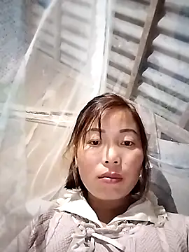 Snapshot of Annaacutee chatting on November 24, 1:44 pm Annaacutee online show from November 24, 1:44 pm