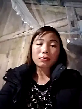 Snapshot of Annaacutee chatting on November 17, 12:53 pm Annaacutee online show from November 17, 12:53 pm