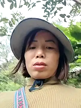 Snapshot of Annaacutee chatting on November 23, 9:08 am Annaacutee online show from November 23, 9:08 am