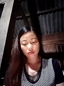 Snapshot of Annaacutee chatting on October 10, 10:32 pm Annaacutee online show from October 10, 10:32 pm