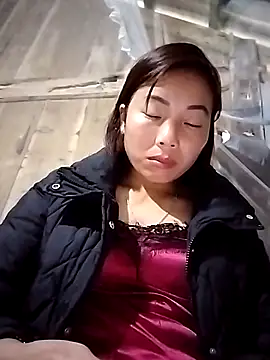 Snapshot of Annaacutee chatting on November 18, 5:33 am Annaacutee online show from November 18, 5:33 am