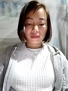 Snapshot of Annaacutee chatting on November 10, 11:10 pm Annaacutee online show from November 10, 11:10 pm