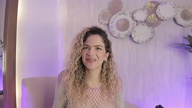 Velora   online show from January 16, 4:05 am