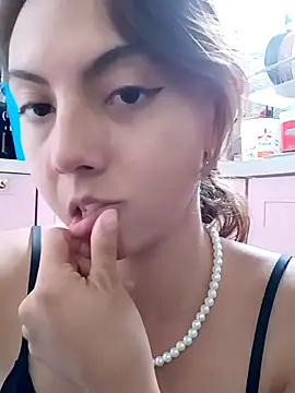 MoonBlueSex online show from September 18, 3:59 pm