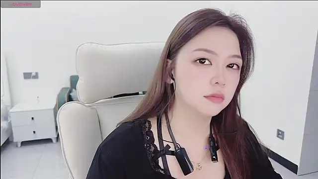 Lcey 66 online show from November 9, 11:31 pm