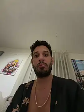 Snapshot of husbandandwifetobe chatting on February 14, 8:09 pm husbandandwifetobe online show from February 14, 8:09 pm