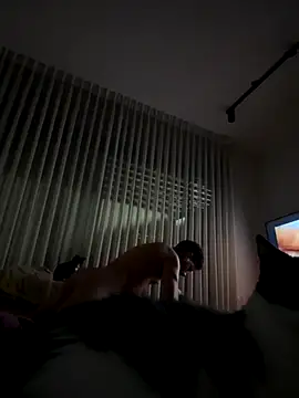 husbandandwifetobe online show from October 18, 2:46 am