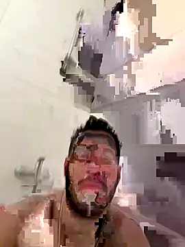 husbandandwifetobe online show from December 17, 2:05 am