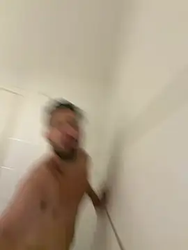 husbandandwifetobe online show from March 4, 6:15 pm