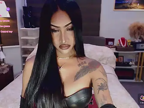 Snapshot of SeductiveVictoria chatting on July 12, 1:56 pm SeductiveVictoria online show from July 12, 1:56 pm