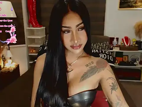 Snapshot of SeductiveVictoria chatting on June 4, 11:04 am SeductiveVictoria online show from June 4, 11:04 am