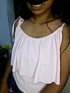 Snapshot of sunny_sweet chatting on June 20, 4:23 pm sunny sweet online show from June 20, 4:23 pm