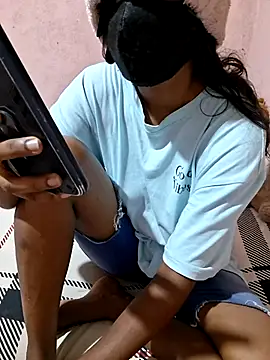 Snapshot of sunny_sweet chatting on July 15, 2:18 am sunny sweet online show from July 15, 2:18 am