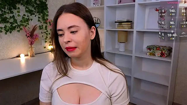 TraciMyntti online show from October 8, 12:56 am