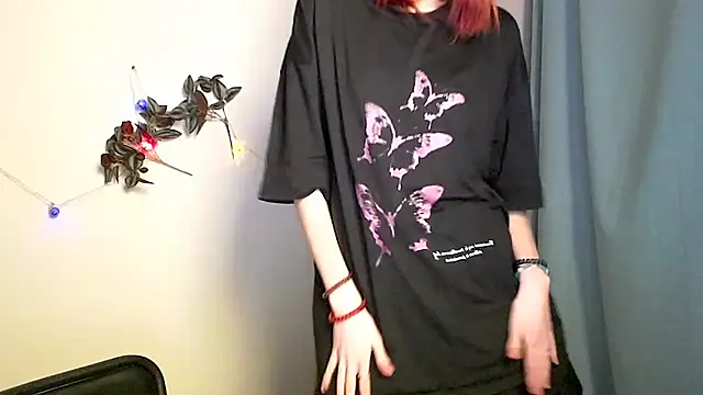 Snapshot of GuessMe___ chatting on May 31, 6:31 pm GuessMe online show from May 31, 6:31 pm