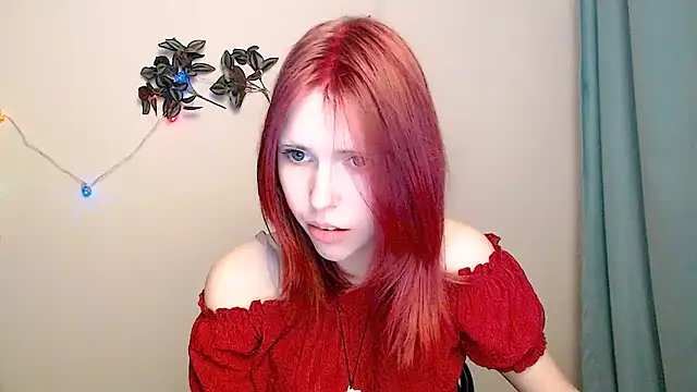 Snapshot of GuessMe___ chatting on May 7, 9:18 pm GuessMe online show from May 7, 9:18 pm