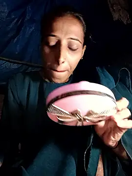 Pinki thakur 1 online show from October 13, 6:20 pm