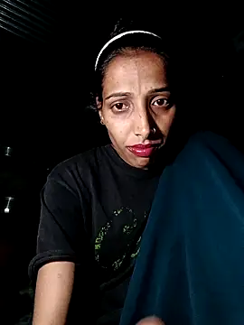Snapshot of Pinki_thakur_1 chatting on May 3, 6:55 pm Pinki thakur 1 online show from May 3, 6:55 pm