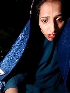 Pinki thakur 1 online show from April 10, 8:05 pm