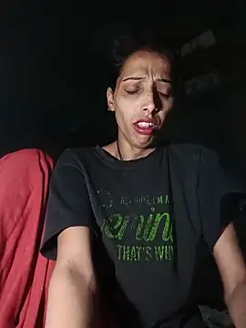 Snapshot of Pinki_thakur_1 chatting on June 5, 6:46 pm Pinki thakur 1 online show from June 5, 6:46 pm