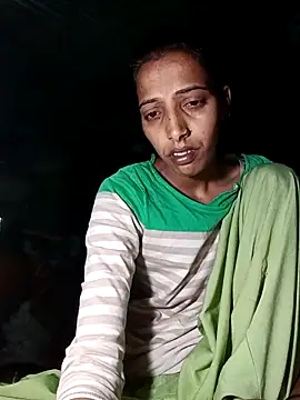 Pinki thakur 1 online show from April 18, 8:20 pm