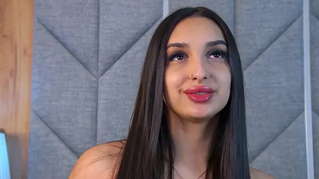 Kimberlymav online show from March 13, 5:12 am