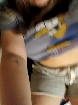 ivorywhisper online show from February 11, 3:23 pm