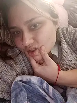 ivorywhisper online show from February 24, 11:16 pm