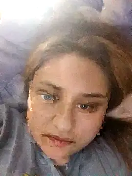 ivorywhisper online show from September 17, 6:43 pm