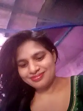 Snapshot of TINASONI chatting on September 9, 10:25 am TINASONI online show from September 9, 10:25 am
